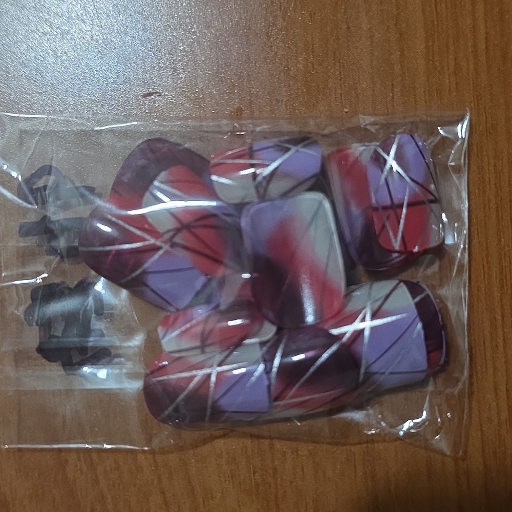 🥳 4/$20 #47 Red and Purple Press-On Nails